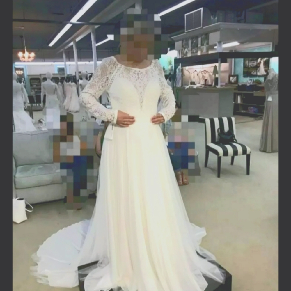 Wedding dress